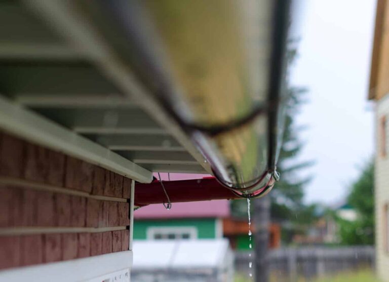6 Common Reasons Why Gutters Leak